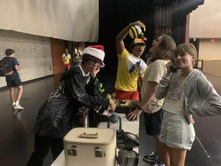 Theatre Club Gets Into Character