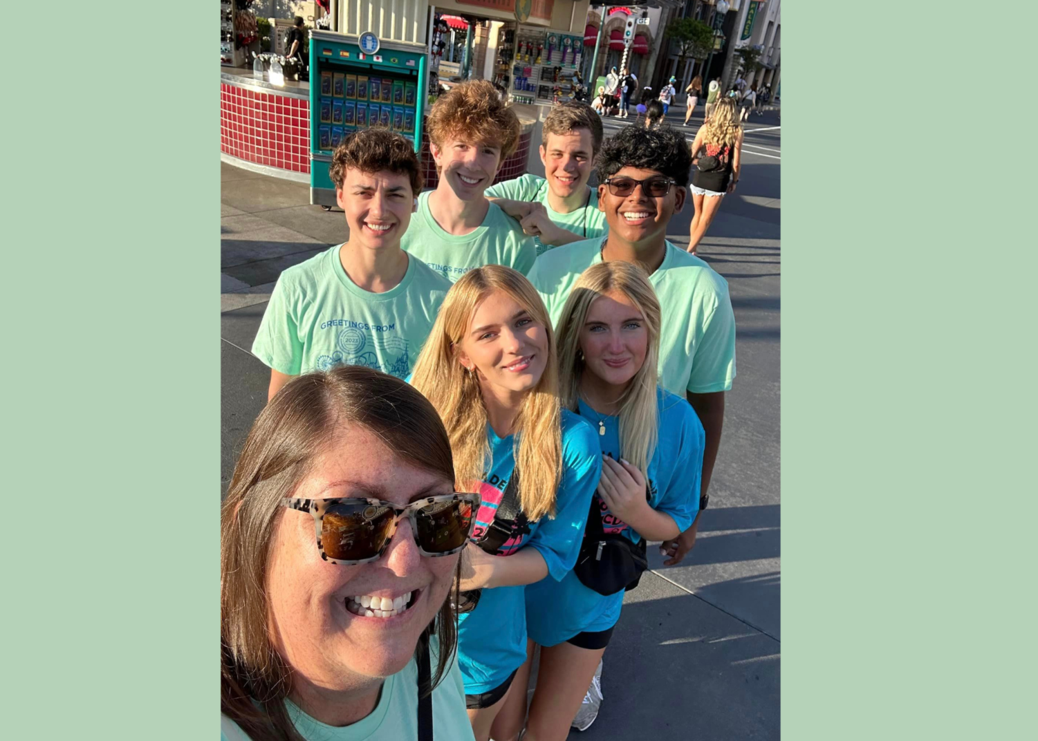 DECA Competes in Orlando, Florida Viking Views